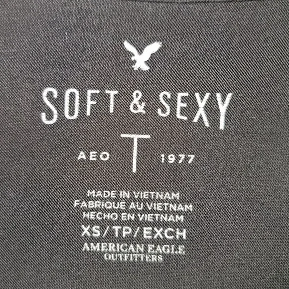 American Eagle Long Sleeve Soft & Sexy Graphic Shirt Size XS - Picture 2 of 9